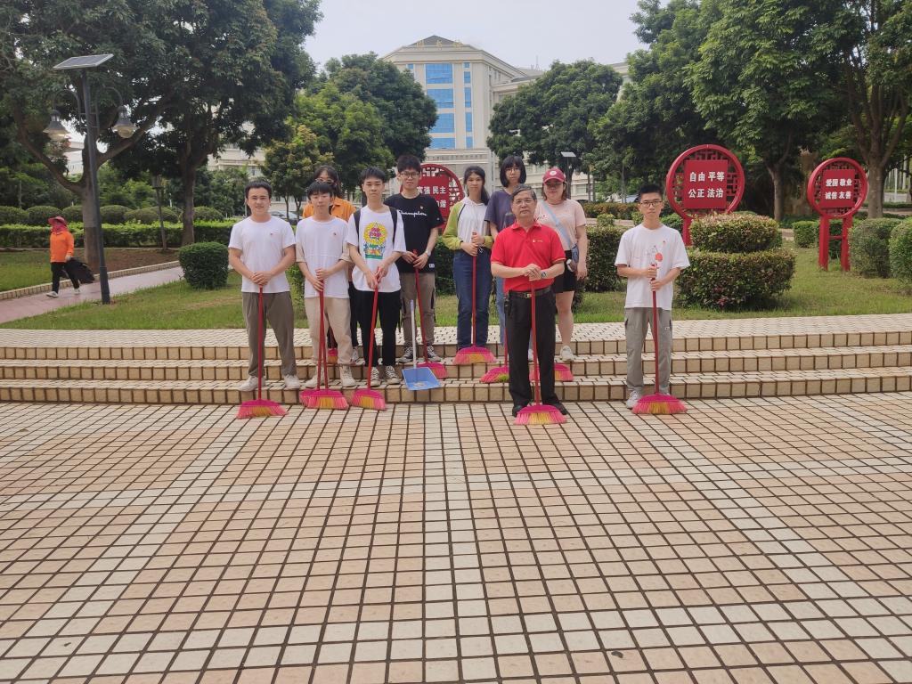 3D6FAC3A8314B4794E8D694FDBE_6F1BBE08_2F082