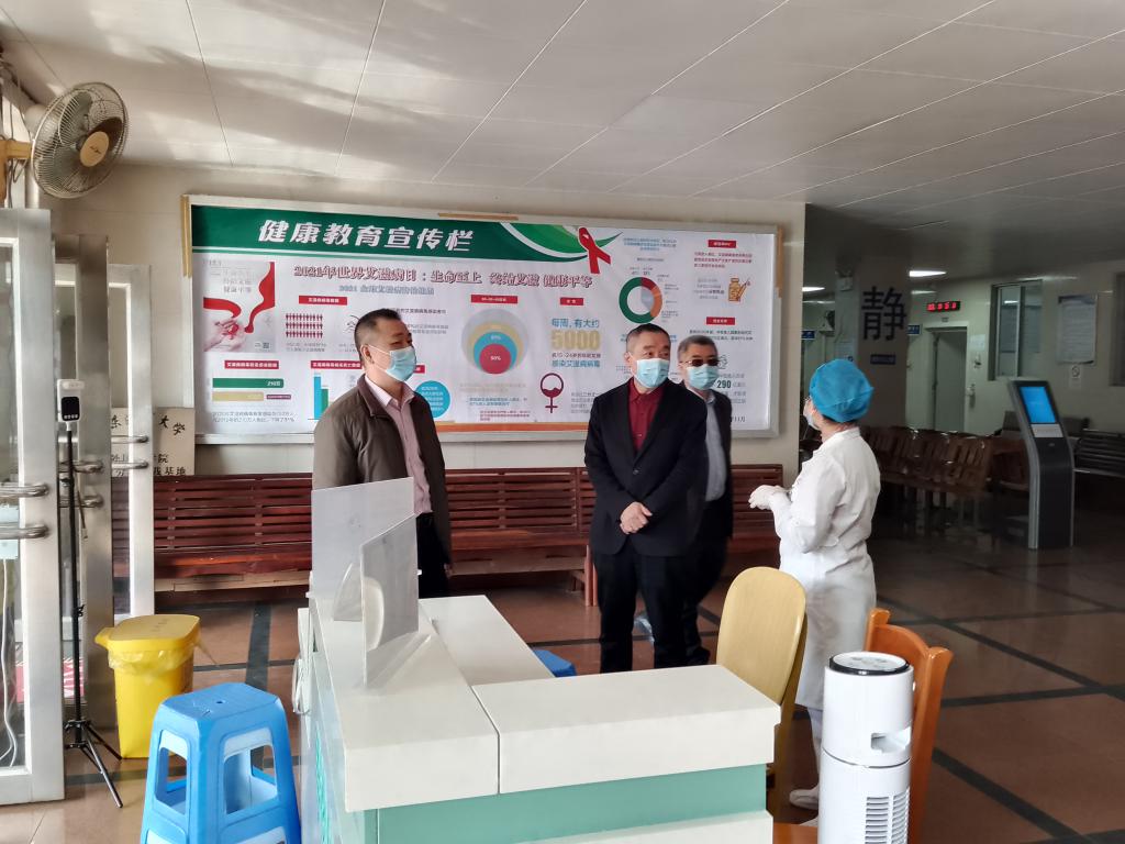 B6373B26D78A51572FDD00B2147_004AFE33_1776F