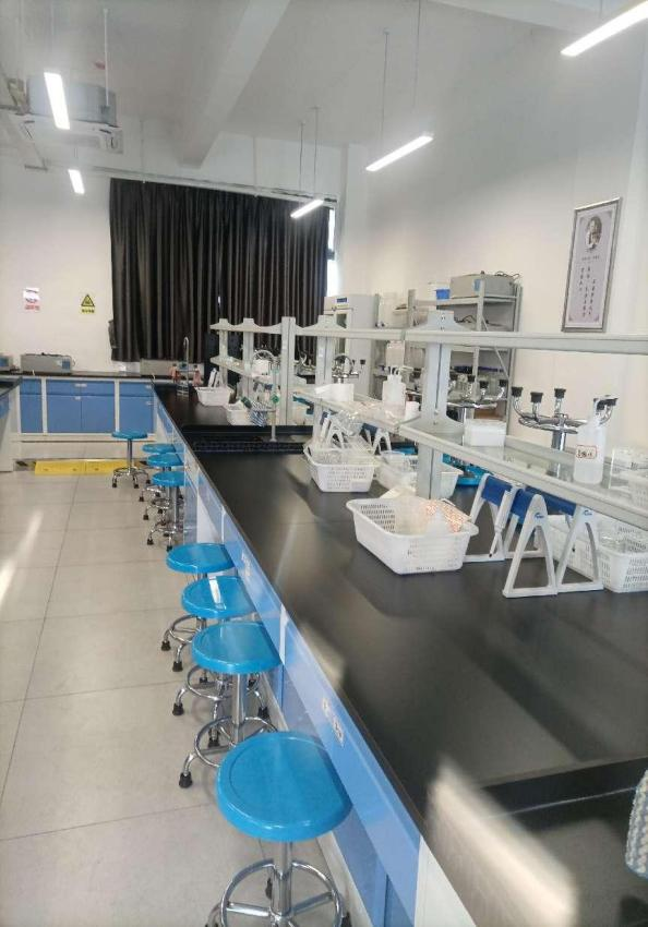 2336267DEF0C7D70AC0D8879286_22D78D7B_79D72 79D72