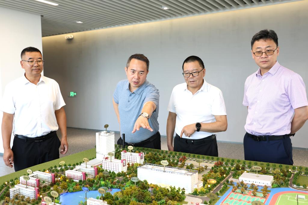 1F61AA127904D095C98D957A5E4_59614071_18E4F