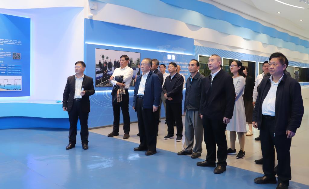 4DEEC7751F7459C57420E2D4826_19BD2688_11B69 4DEEC7751F7459C57420E2D4826_19BD2688_11B69