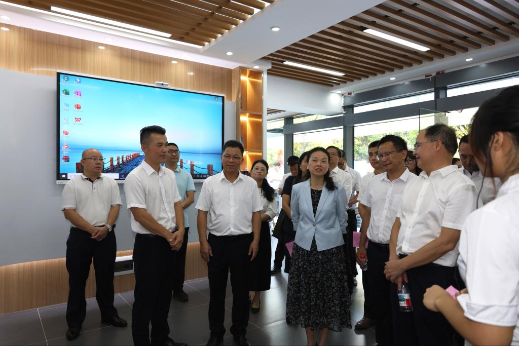 E268B62D92725AEFBA012C1BD32_C3B9A9A9_17A95