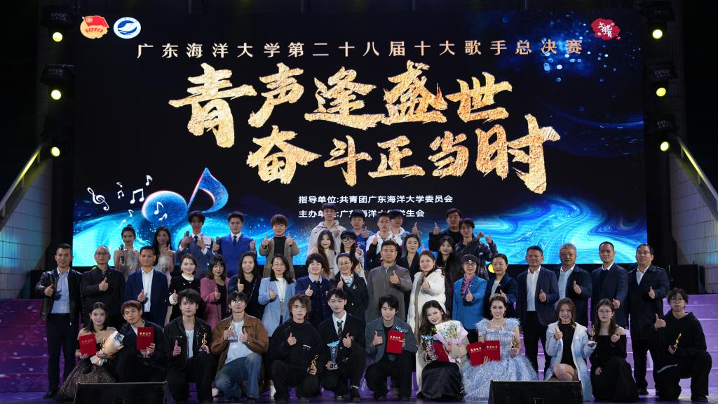 7EEA8016DC01FCED77EF51D4D0B_F5B322F0_1B2E2