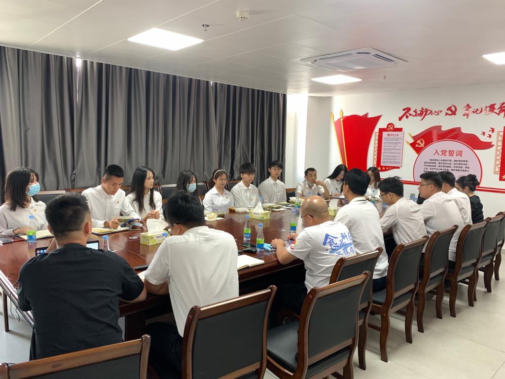 39D0305AD62F9AB8CCA009C48E1_54187A83_19D2F