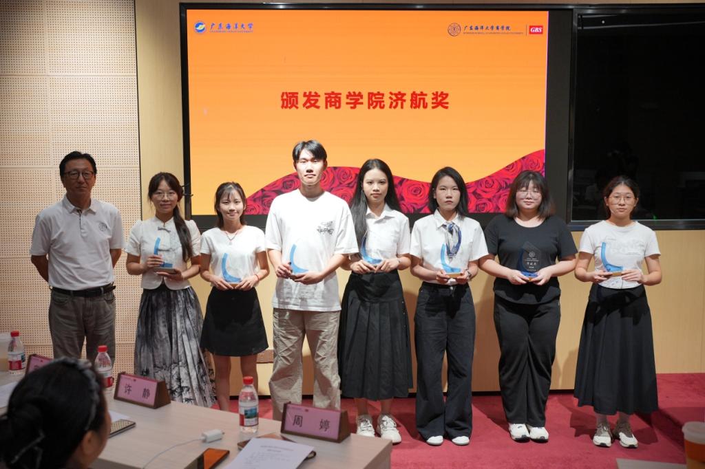 BF9BAC6E483CA4B94B9DFB9858B_CE488231_17E4A