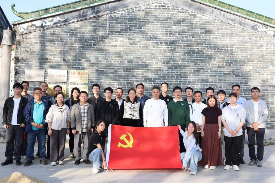 680188B59446DCBB1F2CFC93AEB_B7E9ECD1_DF1A4