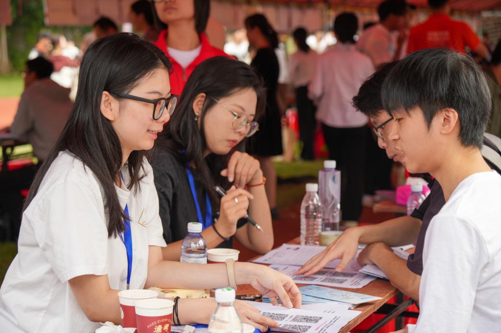 277399EDB5F29F8C54AC3CB5C0A_36C0B80B_144FB