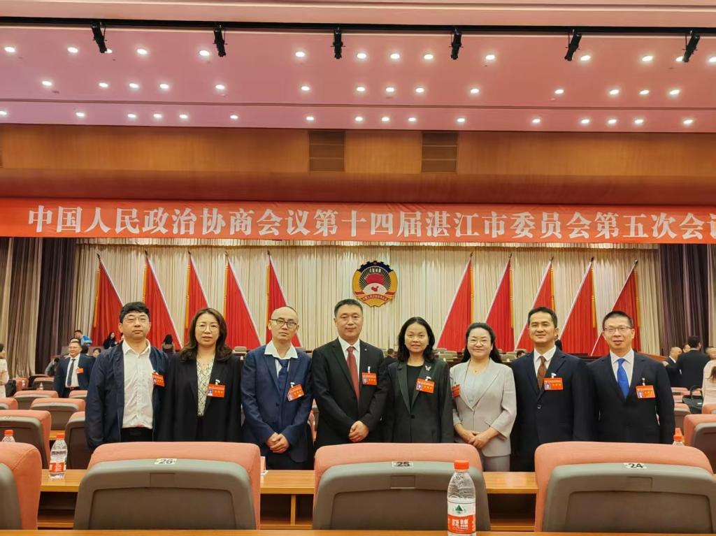 F03F638448DE84D5F89B1598244_6BFEFF6E_1B775