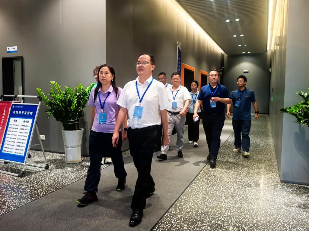 F6110BCB50DF65FA9494A8167F8_96C4600F_214C8