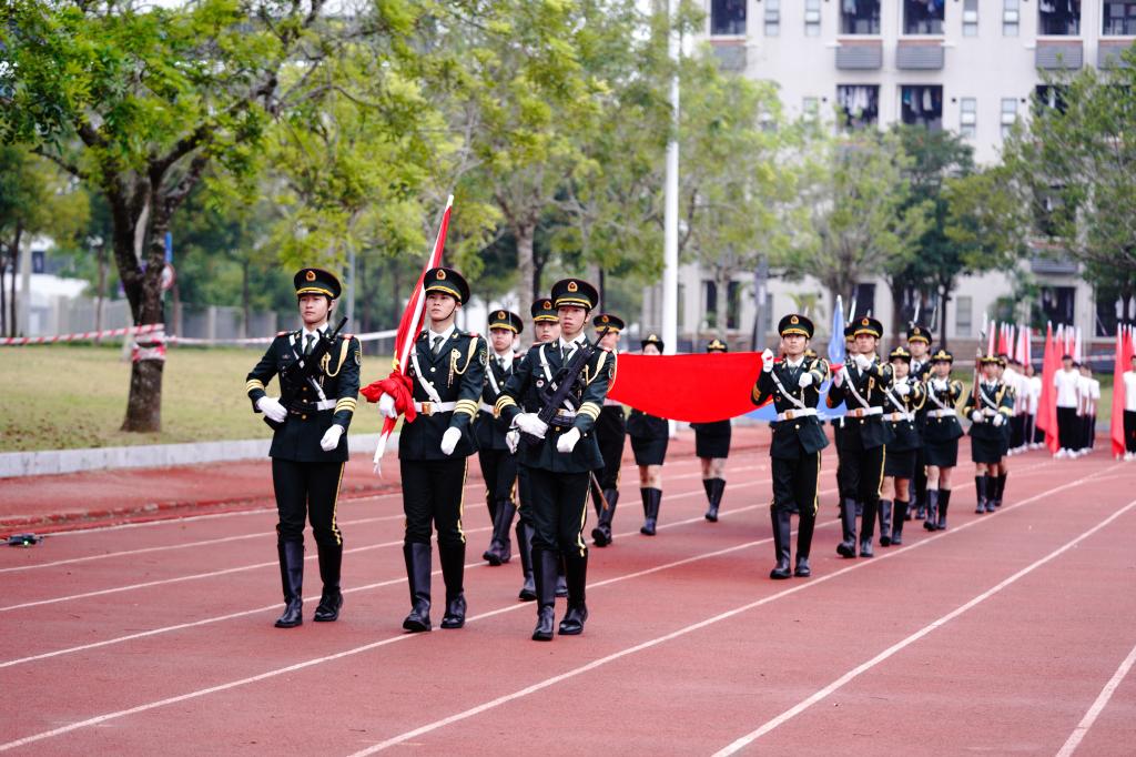 1DB6F13CA2A69BFF3222FB60CE9_630B614B_1F261